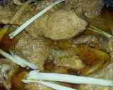 A picture of step 1 of Shahi chicken korma.