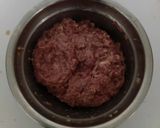 Foto langkah ke 4 dari resep Beef Picnic Roll.