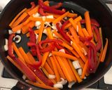 Foto del paso 3 de la receta: Verduras salteadas