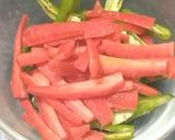 A picture of step 1 of Instead carrot pickle.