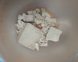 Foto del paso 6 de la receta: Medialunas de manteca