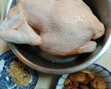 干貝香菇燉土雞湯的食譜步驟1照片