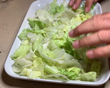 Foto del paso 5 de la receta: Ensalada de tomates, aguacate, verduras encurtidas y rulo de cabra tostado