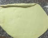 A picture of step 3 of Tumeric Chapati.