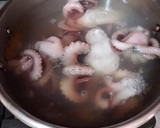 Foto del paso 4 de la receta: Pulpitos con garbanzos