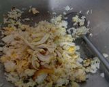 Foto langkah ke 2 dari resep Cireng isi nasi goreng.