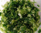 Foto del paso 2 de la receta: Guiso de guisantes con jamón y huevo