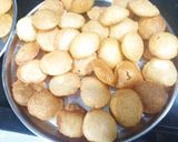 खट्टा मीठा तीखा होममेड गोलगप्पे (Khatta mitha teekha homemade golgappe recipe in hindi) रेसिपी चरण 4 फोटो