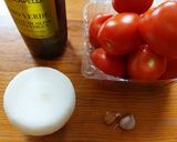 Foto del paso 1 de la receta: Sopa de tomate con tres ingredientes