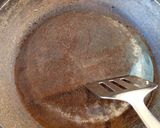 A picture of step 4 of Sweet coconut flakes.