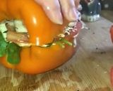 Foto del paso 5 de la receta: Sándwich de bell peppers con huevos estrellados