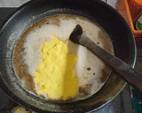 Foto langkah ke 2 dari resep Kerupuk kulit dan kepala udang.