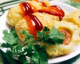 Hình bước làm 5 của món Bánh khoai tây xúc xích