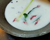 Foto langkah ke 1 dari resep Gulai putih kentang-buncis.