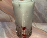Foto langkah ke 6 dari resep Korean Strawberry Milk.
