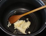 Foto del paso 1 de la receta: Sopa de cebolla