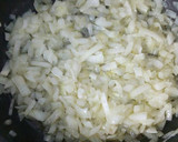 Foto del paso 1 de la receta: Pasta fresca con calabaza, cebolla caramelizada y queso de cabra