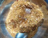 A picture of step 4 of Bhindi capsicum sabji.