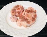 Foto langkah ke 1 dari resep Sop Buntut Ala Chef Turnip.