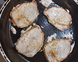 Foto del paso 3 de la receta: Cinta de lomo con cebolla gratinado