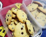 Foto langkah ke 6 dari resep Choco chips cookies.