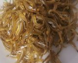 Gambar langkah 1 resipi Sambal tempoyak ikan bilis.