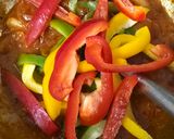A picture of step 3 of Paneer Jalfrezi (dinner) with Naan.