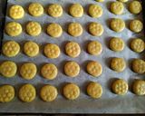 A picture of step 5 of Argentinian Orange Cookies 🍊🍊.