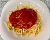 Foto del paso 4 de la receta: Empanada de jamón y queso diferente