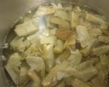 Foto del paso 2 de la receta: Bacalao al pil-pil y alcachofas salteadas al ajillo