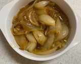 A picture of step 5 of Spring Onion Gratin Soup.