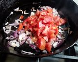 A picture of step 2 of Vegetable Spaghetti.
