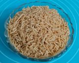 A picture of step 1 of Sev Tamatar Ki Sabji.