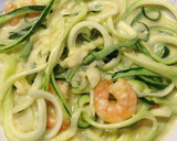 Foto del paso 4 de la receta: Tallarines de zapallito italiano con camarones