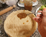 Foto del passaggio 5 della ricetta Crostata con marmellata di fichi, fichi freschi, e noci al profumo di limone