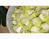 Foto langkah ke 1 dari resep Tumis mini baso campur.