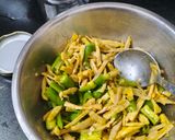 अदरक हरी मिर्च का इस्टैंड अचार रेसिपी चरण 2 फोटो
