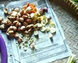Foto langkah ke 1 dari resep Opor Ayam Tanpa Santan.