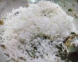 A picture of step 4 of Methi Matar Pulav.