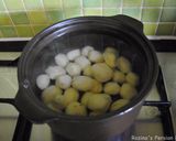 A picture of step 1 of Ground beef Gheymeh with barberries (khoresh Gheymeh BA Zereshk).