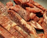 Foto del paso 1 de la receta: Bistec con papas en su jugo🌺