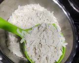 A picture of step 4 of Indori poha.