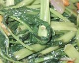 Foto langkah ke 6 dari resep Cah kangkung kecap.