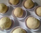 Foto langkah ke 4 dari resep Burger Buns Tanpa Ulen, Dengan Margarin, Tanpa Telur.