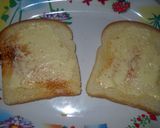 Foto del paso 2 de la receta: Tostadas con queso ranchero y rulos de jamón