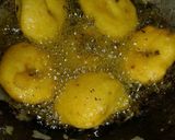 A picture of step 1 of Dahi bhale.