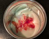 A picture of step 2 of Rose Lassi.