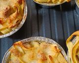 Foto del passaggio 8 della ricetta Tortino di Tagliatelle con Salsiccia Luganega
