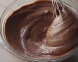 A picture of step 5 of Chocolate Tres Leches.