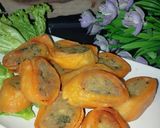 Foto langkah ke 7 dari resep Egg Chicken Roll.